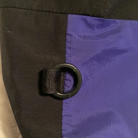 The North Face Goretex Mountain Jacket - Picture 14 of 16